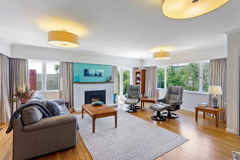 Photo of property in 85 Rimu Road, Raumati Beach, Paraparaumu, 5032