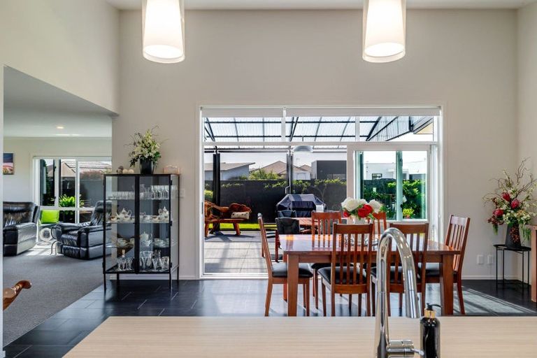 Photo of property in 2 Morocco Terrace, Kelvin Grove, Palmerston North, 4414