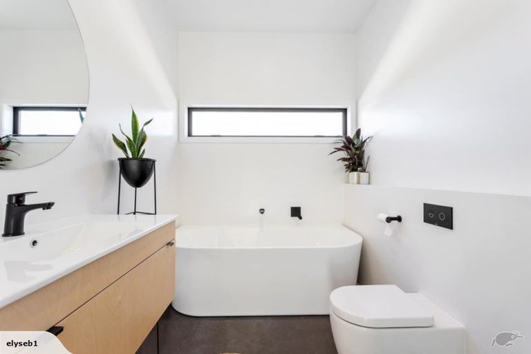 Photo of property in 3/61 Osborne Road, Amberley, 7410