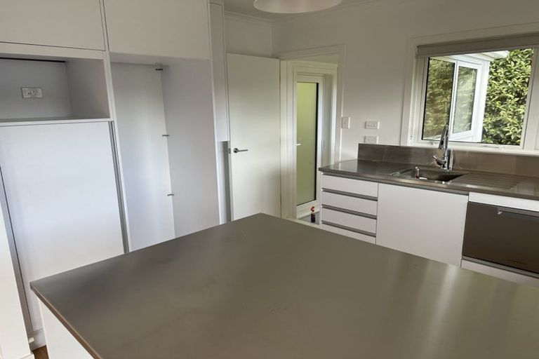 Photo of property in 3/149 Shakespeare Road, Milford, Auckland, 0620