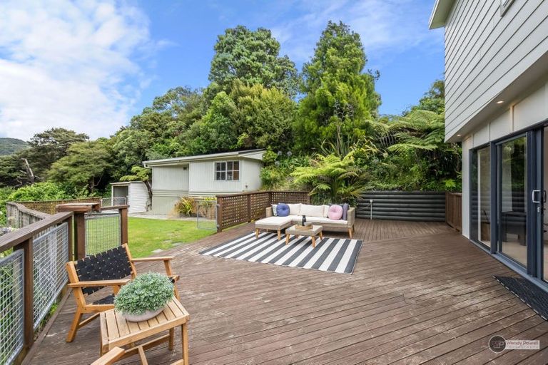 Photo of property in 2/90 Howard Road, Point Howard, Lower Hutt, 5013