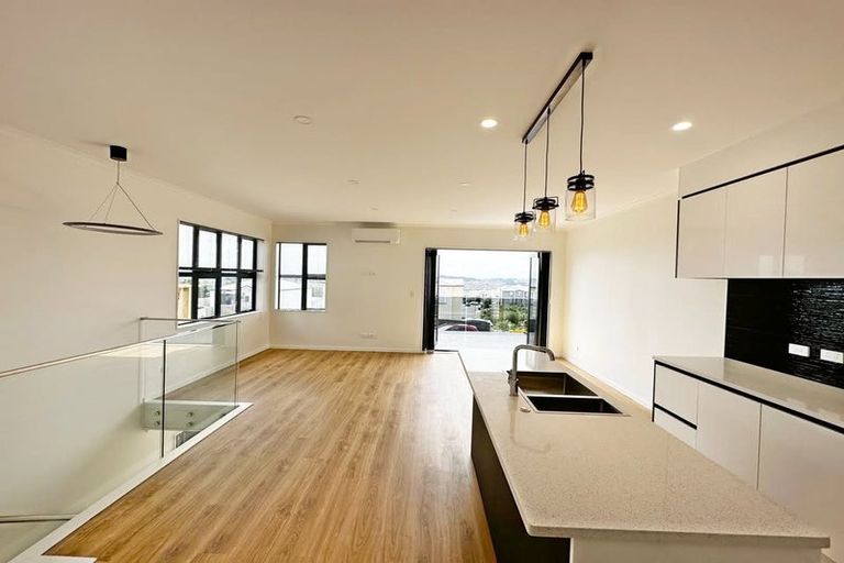 Photo of property in 84 Joseph Street, Flat Bush, Auckland, 2019