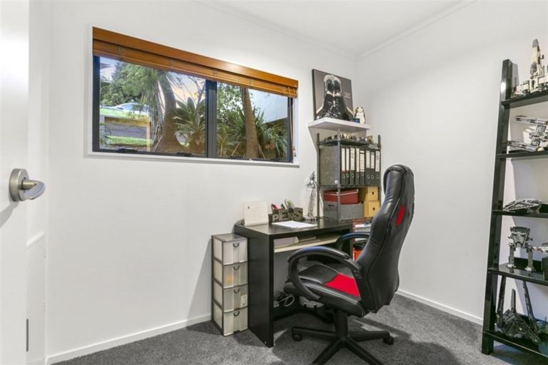 Photo of property in 21 Wairere Road, Torbay, Auckland, 0630