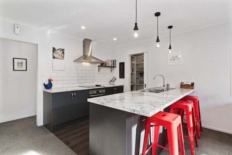 Photo of property in 4 Catchpole Place, Woodend, 7610