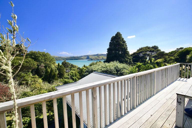 Photo of property in 24 Lily Street, Raglan, 3225
