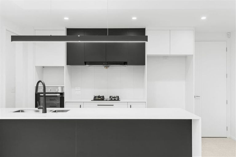 Photo of property in 5 Lovelock Avenue, Rolleston, 7615