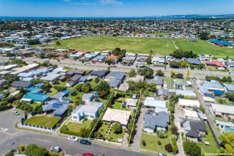 Photo of property in 10 Menin Road, Onekawa, Napier, 4110