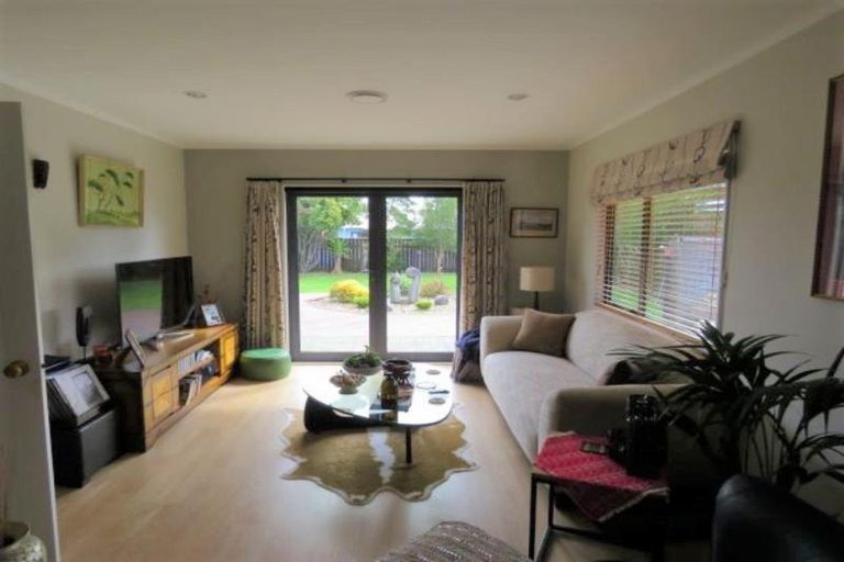 Photo of property in 86 Barrett Road, Whalers Gate, New Plymouth, 4310