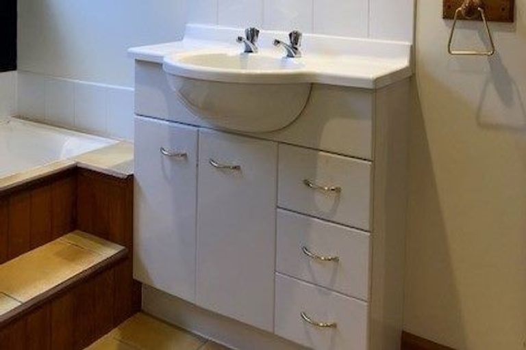 Photo of property in 39 Diomede Glade, Flagstaff, Hamilton, 3210