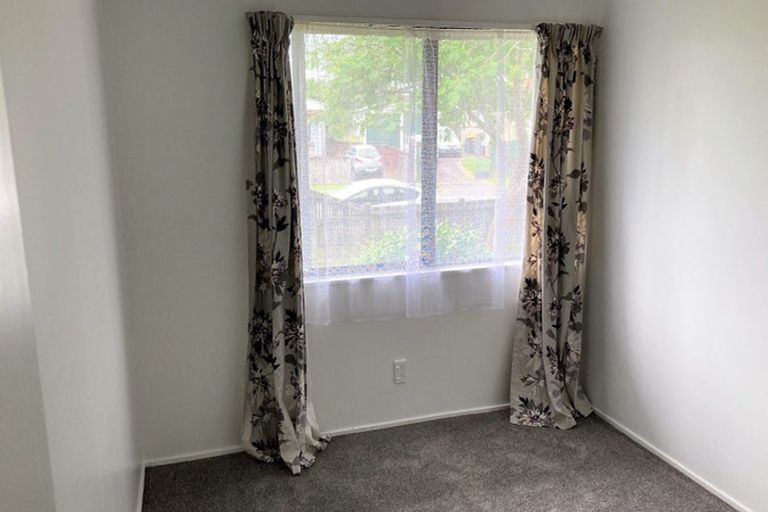 Photo of property in 33 Crawshaw Drive, Nawton, Hamilton, 3200