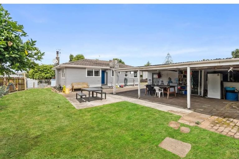 Photo of property in 79 Beeston Crescent, Manurewa, Auckland, 2102