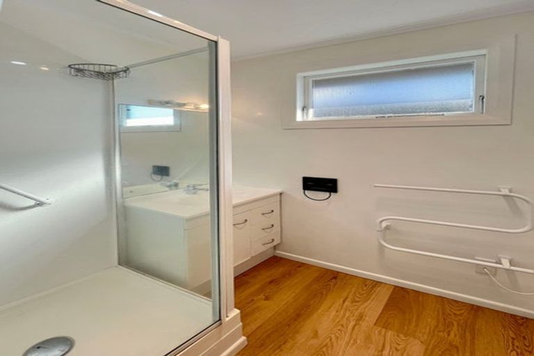 Photo of property in 76 Lethbridge Street, Feilding, 4702