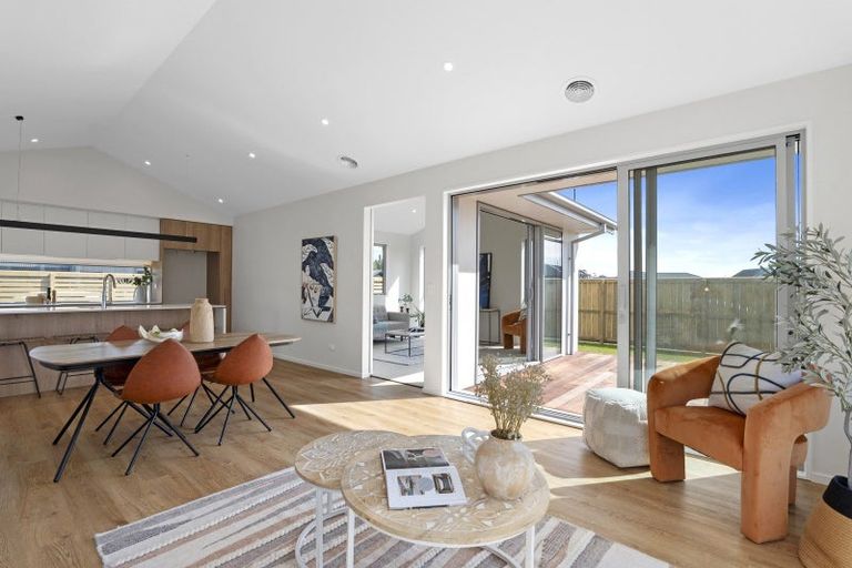 Photo of property in 39 River Stone Drive, Halswell, Christchurch, 8025