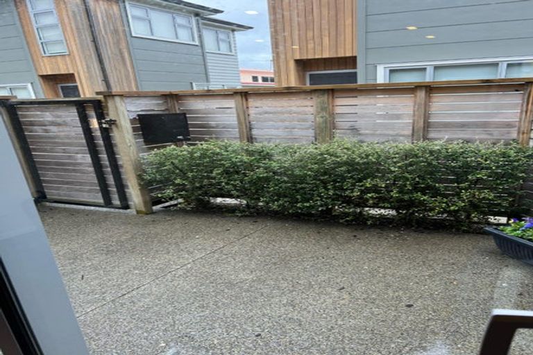 Photo of property in 6 Rose Way, Hutt Central, Lower Hutt, 5011