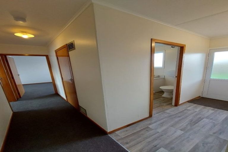 Photo of property in 43a Lismore Street, Strandon, New Plymouth, 4312