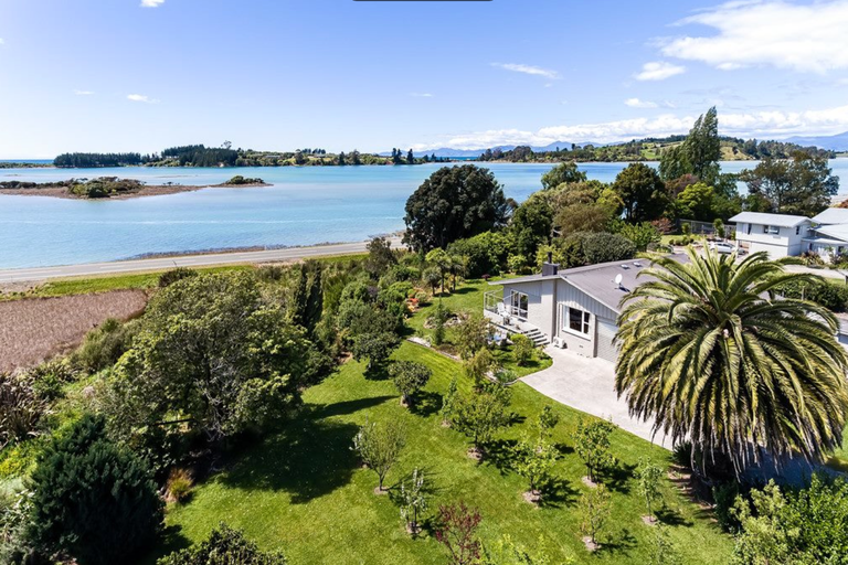 Photo of property in 7 Martin Loop, Tasman, Upper Moutere, 7175