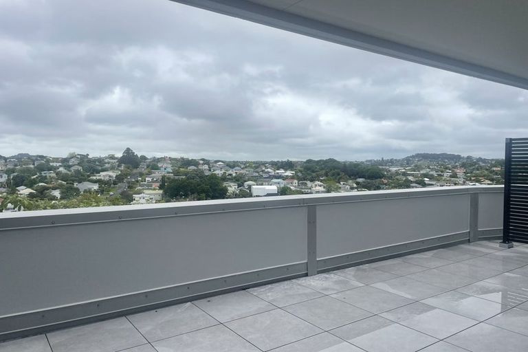Photo of property in Gc/444 Great North Road, Grey Lynn, Auckland, 1021