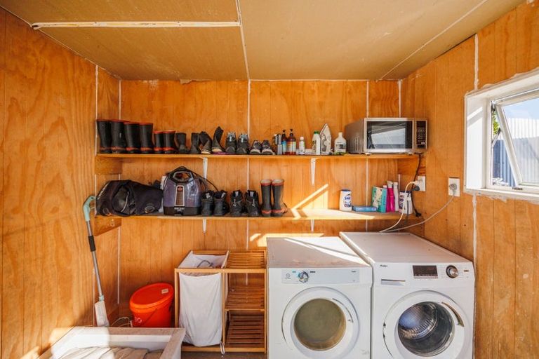Photo of property in 12 Rangitane Street, Himatangi Beach, Foxton, 4891