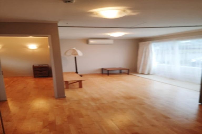 Photo of property in 69 Becroft Drive, Forrest Hill, Auckland, 0620