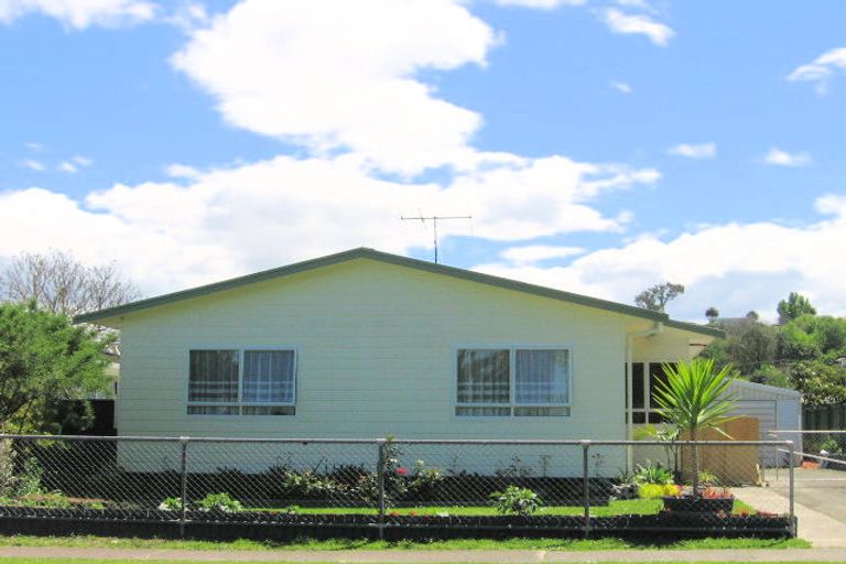 Photo of property in 26 Rua Street, Mangapapa, Gisborne, 4010