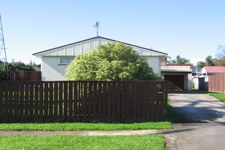 Photo of property in 4 Mangos Place, Pakuranga, Auckland, 2010