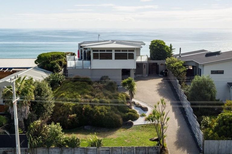 Photo of property in 157 Pukehina Parade, Pukehina, Te Puke, 3189