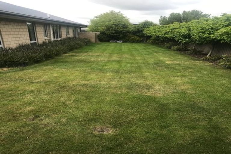 Photo of property in 27 Handley Crescent, Wigram, Christchurch, 8042