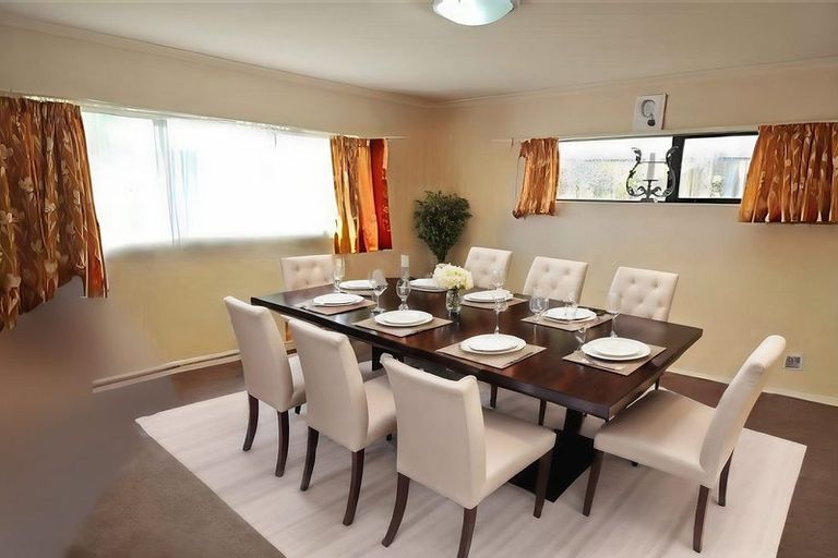 Photo of property in 42 Medvale Avenue, Flat Bush, Auckland, 2019