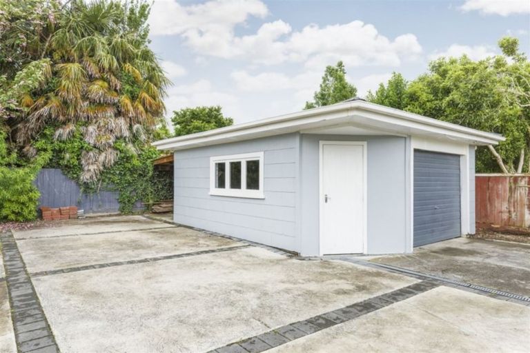Photo of property in 4a Palm Avenue, Hokowhitu, Palmerston North, 4410