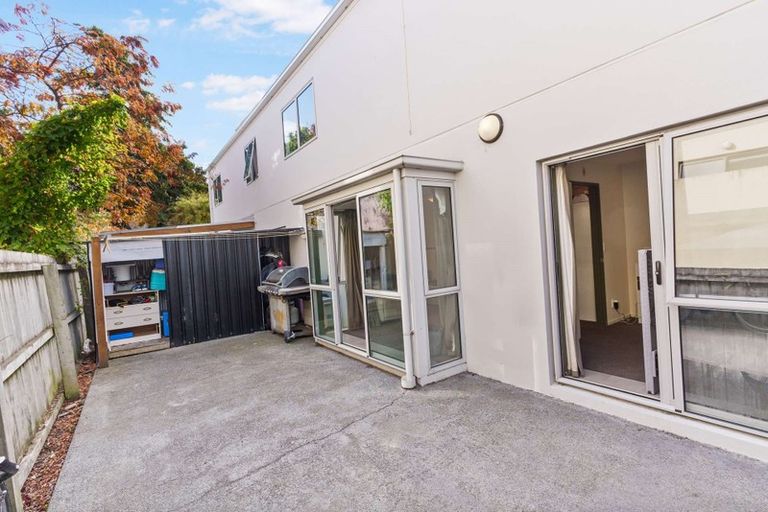 Photo of property in 2/35 Ely Street, Christchurch Central, Christchurch, 8013
