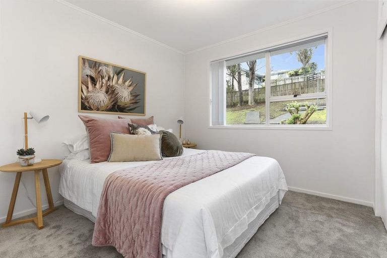 Photo of property in 53a Salamanca Road, Sunnynook, Auckland, 0620