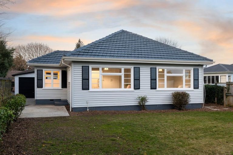 Photo of property in 1/184 Wairakei Road, Bryndwr, Christchurch, 8053