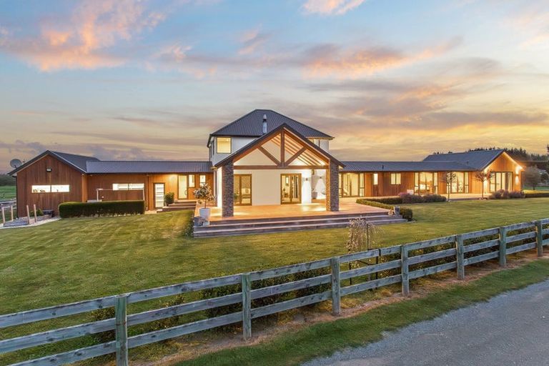 Photo of property in 818 Oxford Road, Fernside, Rangiora, 7471