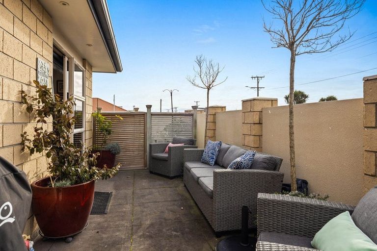 Photo of property in 46 Wilson Street, Hawera, 4610