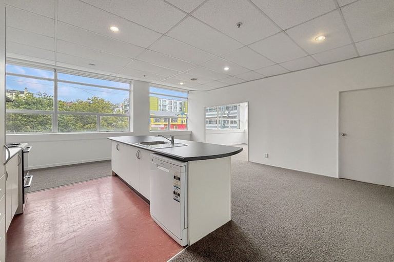 Photo of property in City Lodge, 202/115 Vivian Street, Te Aro, Wellington, 6011