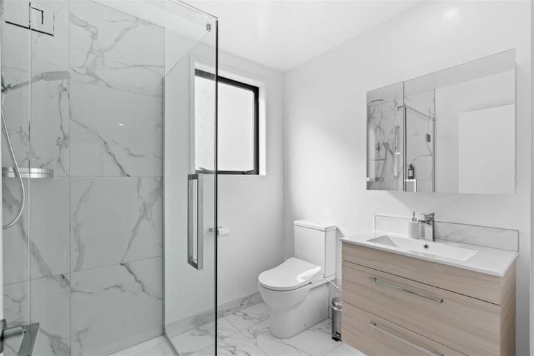 Photo of property in 18/241 Lincoln Road, Addington, Christchurch, 8024