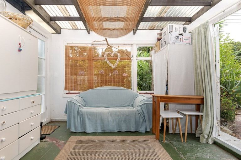 Photo of property in 25 Douglas Street, Okitu, Gisborne, 4010