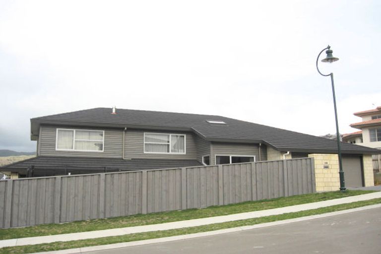 Photo of property in 138 Renown Road, Raumati South, Paraparaumu, 5032