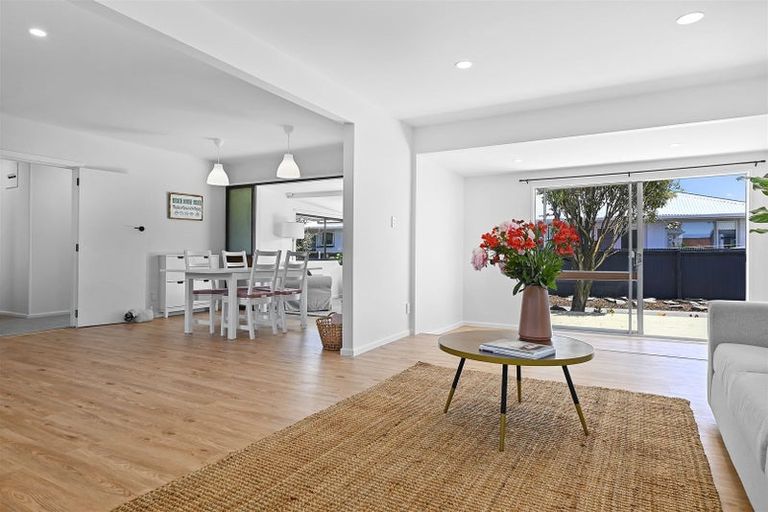 Photo of property in 25 Pandora Street, North New Brighton, Christchurch, 8083