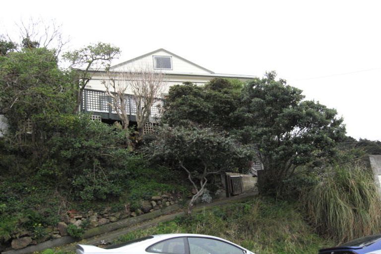 Photo of property in 74 Duncan Terrace, Kilbirnie, Wellington, 6022