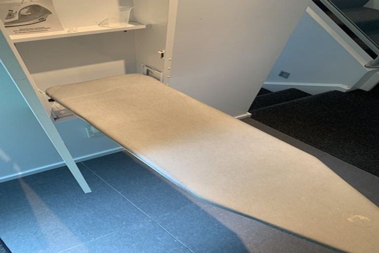 Photo of property in 45 Farnham Street, Mornington, Wellington, 6021