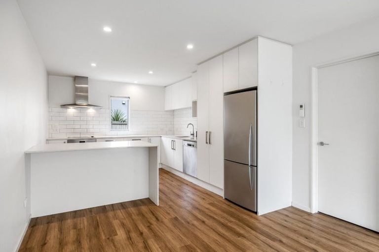 Photo of property in 2/245 Bealey Avenue, Christchurch Central, Christchurch, 8013