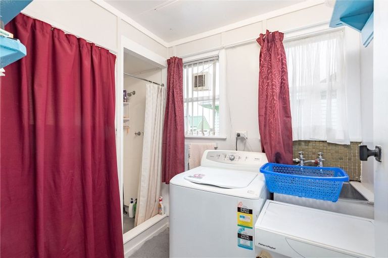 Photo of property in 12 Reynolds Street, Taita, Lower Hutt, 5011