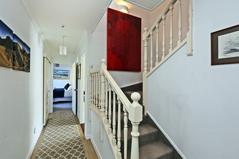 Photo of property in 1/18 Chambers Street, Havelock North, 4130