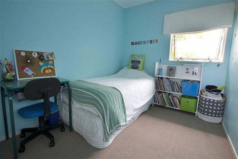 Photo of property in 34 Cumberland Crescent, Welcome Bay, Tauranga, 3112