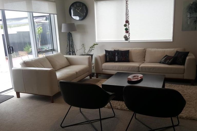 Photo of property in 69 Mackay Drive, Greenhithe, Auckland, 0632