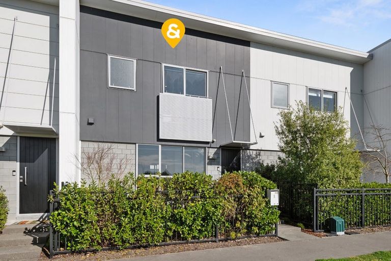 Photo of property in 8 William Dawson Crescent, Wigram, Christchurch, 8025