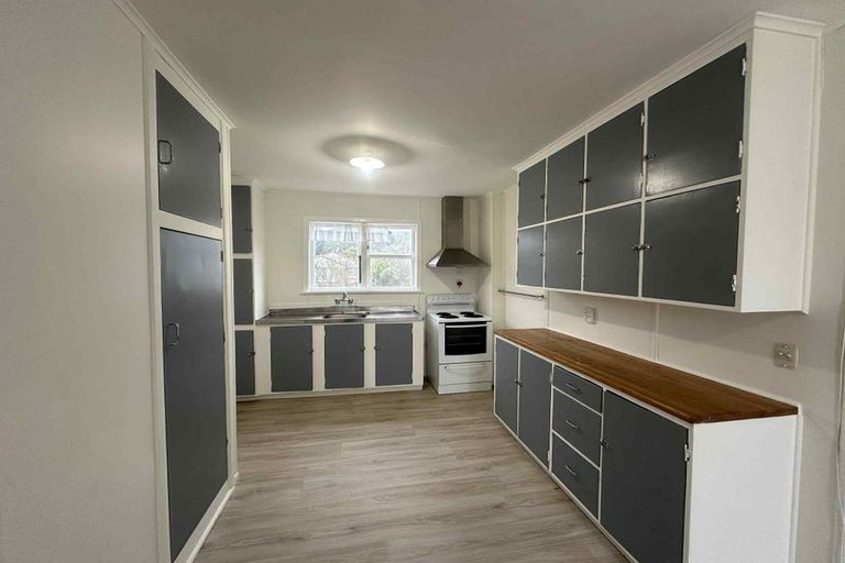 Photo of property in 43-45 Westmeath Street, Waitangirua, Porirua, 5024