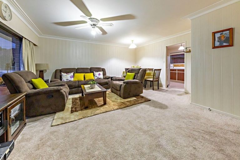 Photo of property in 2/24 Prictor Street, Papakura, 2110