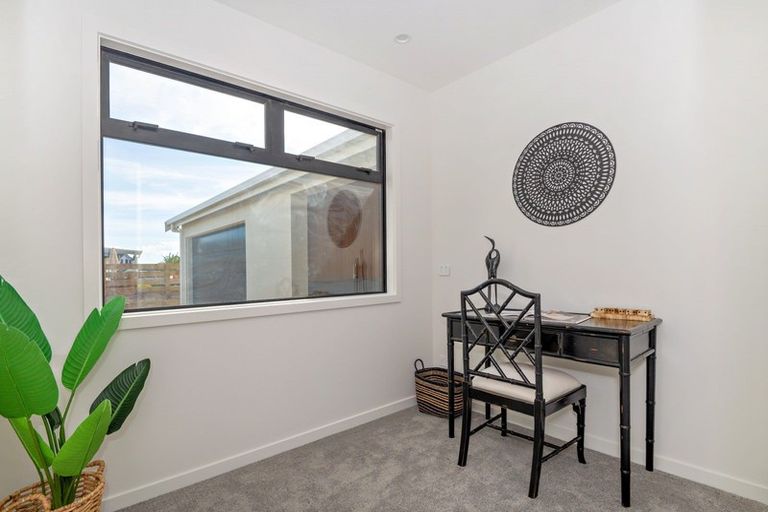 Photo of property in 16 Pacific Parade, Coastlands, Whakatane, 3120